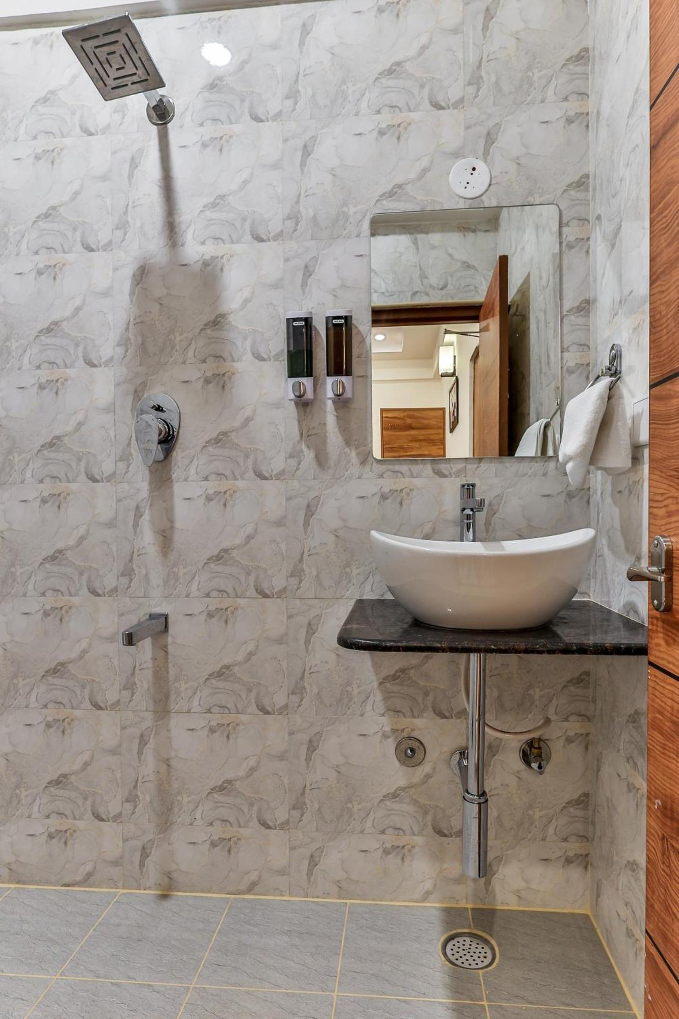 The Auberge Boutique Hotel - Manyata Tech Park Bengaluru Zewnętrze zdjęcie